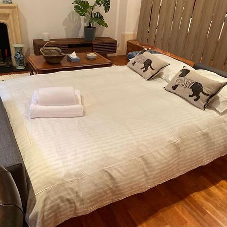 Spacious Flat In The Most Desirable Area Of Лондон Екстер'єр фото